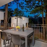 Awesome Home In Kraljevica With Wifi Semesterbostad *
