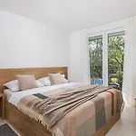 Semesterbostad Awesome Home In Kraljevica With Wifi *