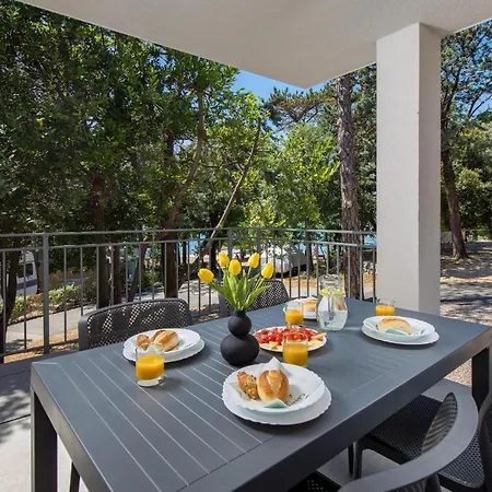 Pet Friendly Home In Kraljevica
