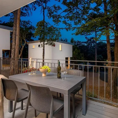 Pet Friendly Home In Kraljevica Feriehus *