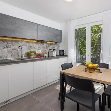 Pet Friendly Home In Kraljevica Feriehus Kraljevica
